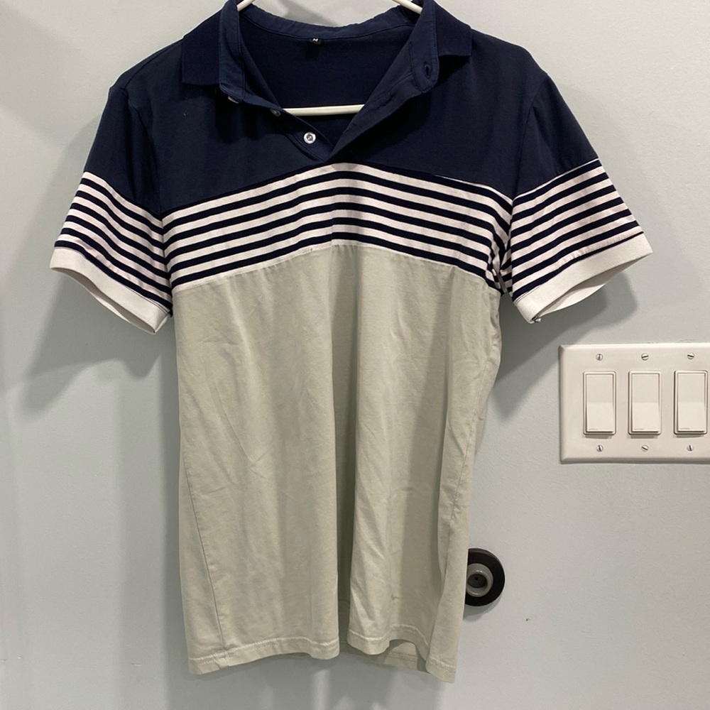 Medium Mens polo